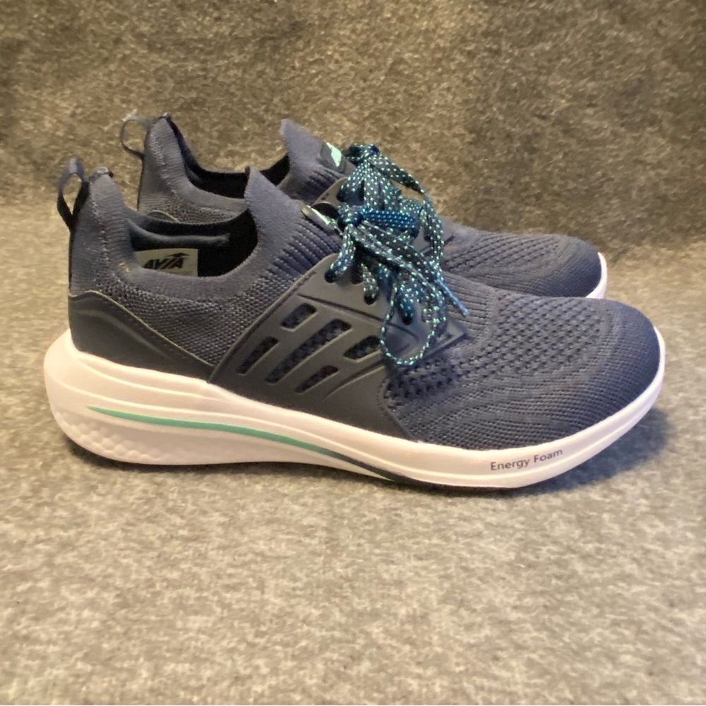 Avia Shoes Women’s Size 8 Blue Athletic Sneakers with White Sole Lace‎ Up New